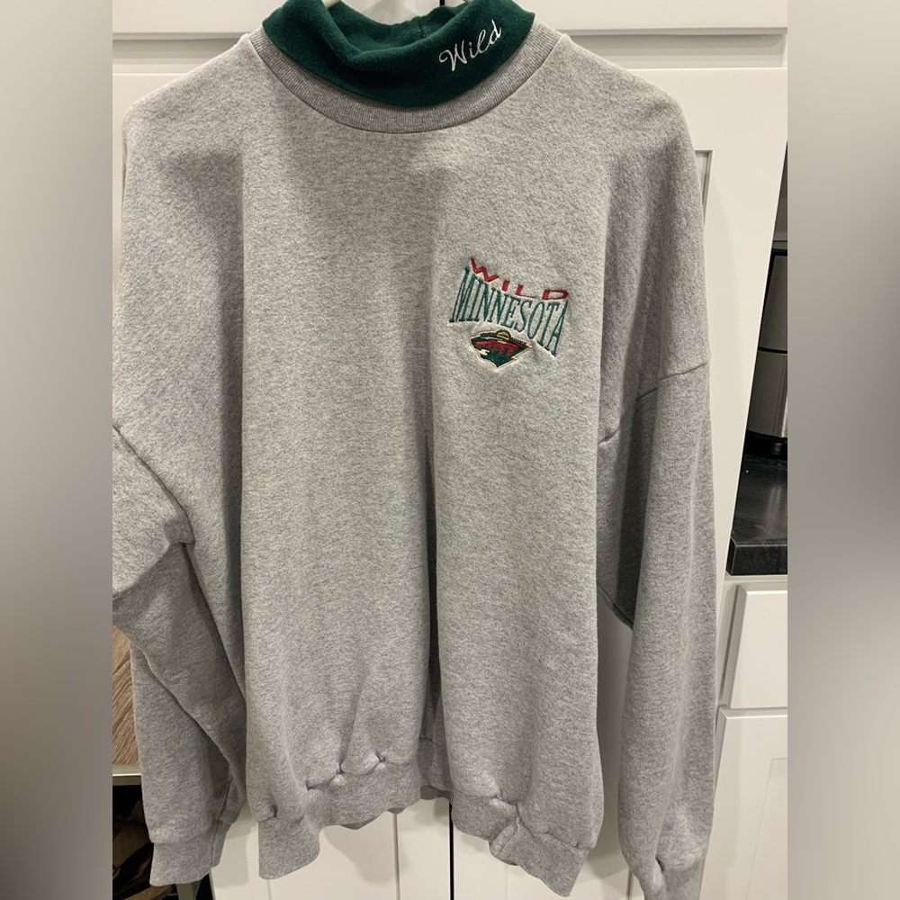 Vintage minnesota Wild hockey turtleneck XXL